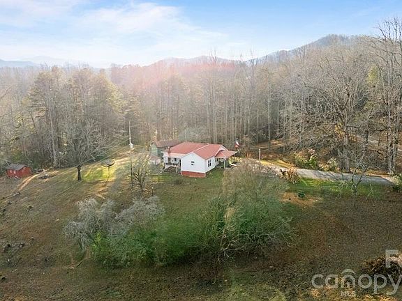 2nd image of 337 Town Mountain Rd
