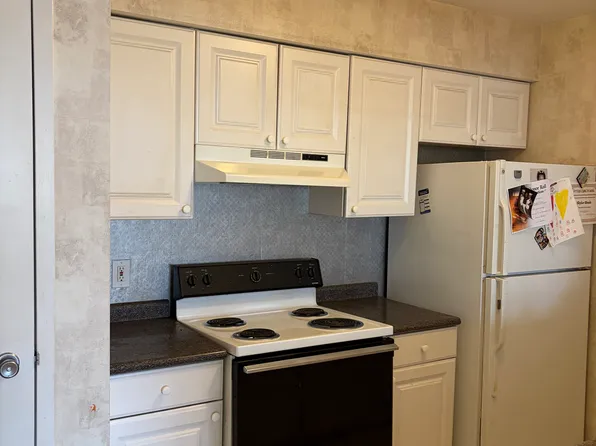 2262 Rockspring Rd APT 23, Toledo, OH 43614