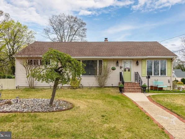 713 Cedar Ave, Pitman, NJ 08071