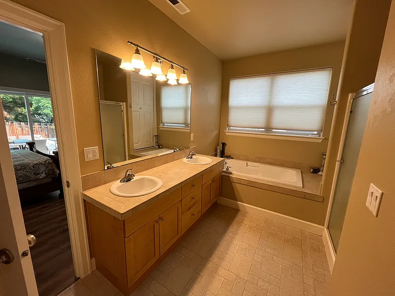 3367 SW Metolius Ave — Photo 7