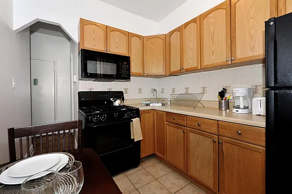 Rented by Corcoran | media 37