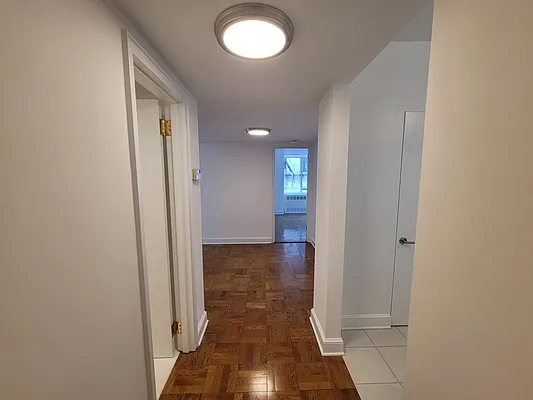 Rented by essential NEW YORK Real Estate | media 20