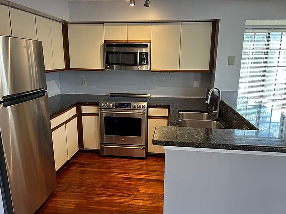 5th image of 6041 Curtier Dr