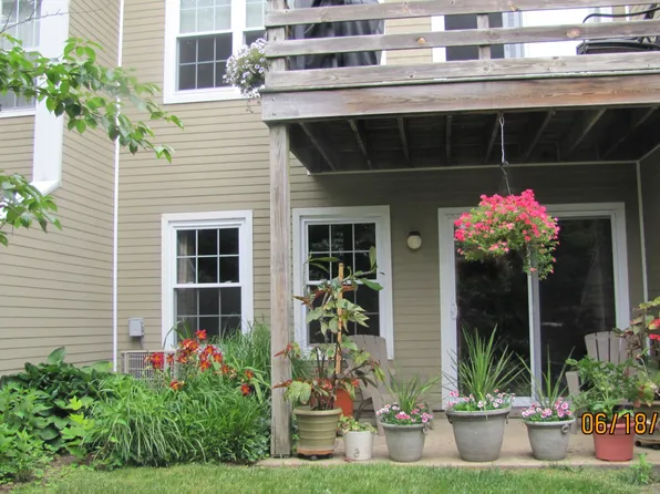 150 Kingswood Ct, Glen Mills, PA 19342