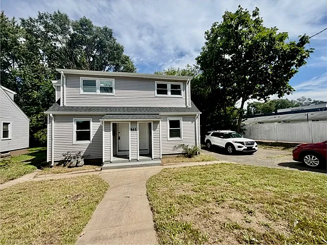 945 Ella T Grasso Blvd #1