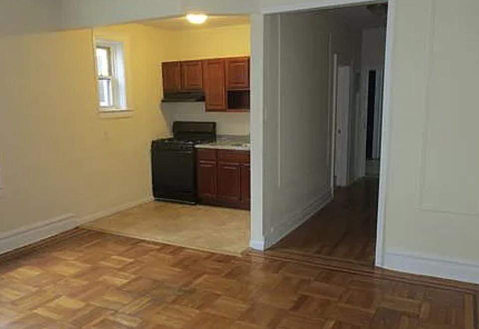 1st image of 202 N 17th St #2A