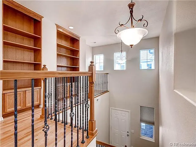S Winnipeg Cir, Aurora — Photo 3