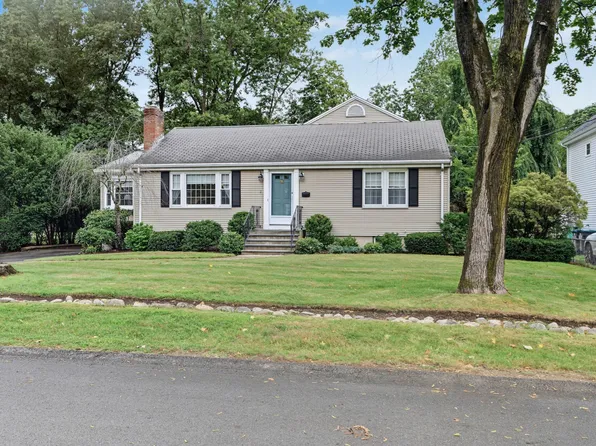 9 Fern St, Natick, MA 01760