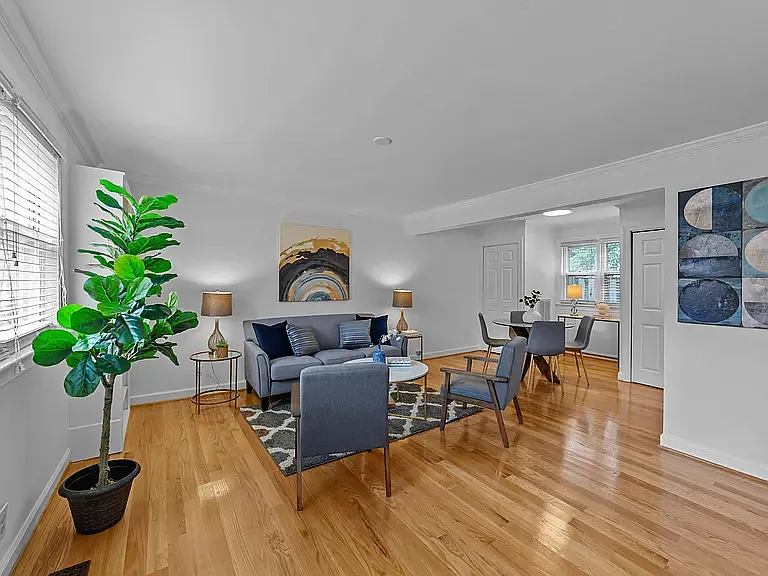 1103 Nichols Dr #1 — Photo 3