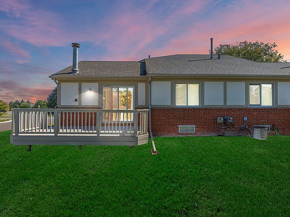 4th image of 41975 Brookview Ln