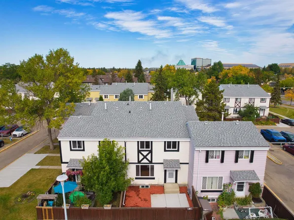 155 Primrose Gdns NW, Edmonton, AB T5T 0R1