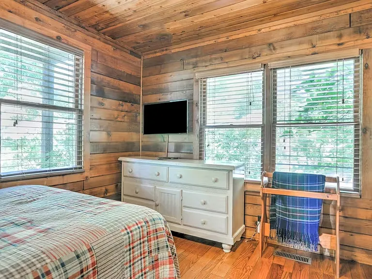 1171 My Mountain Rd — Photo 8