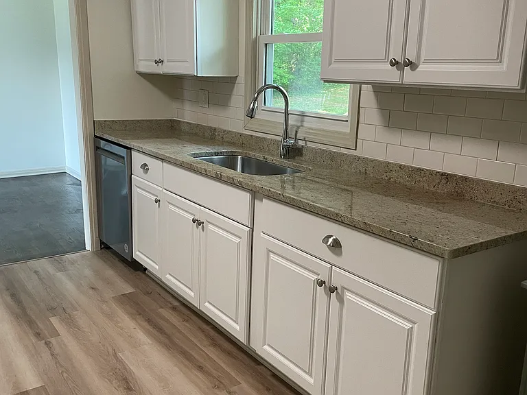 1408 Bluebird Dr — Photo 6