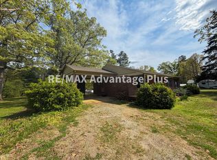 197 Priddy St, Keysville, VA 23947