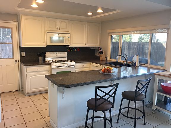 3rd image of 6245 Lake Apopka Pl