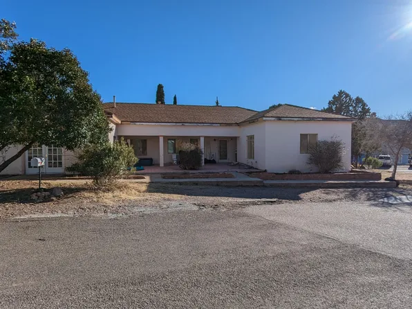 705 Yuma Trl, Bisbee, AZ 85603