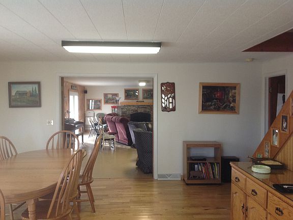 Looking to living room