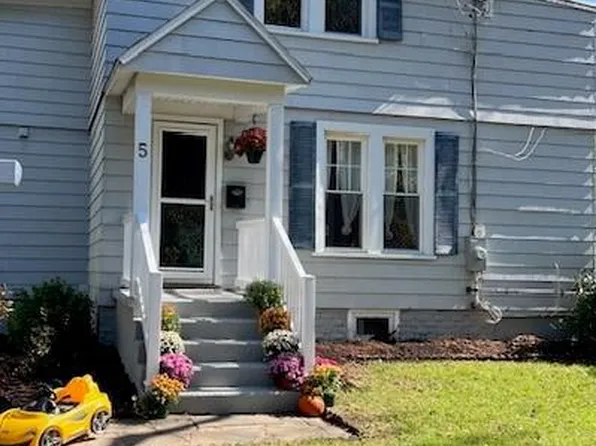 5 Washington Place, Norwich, CT 06360