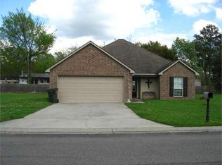 14122 Pecan Ridge Dr, Gonzales, LA 70737