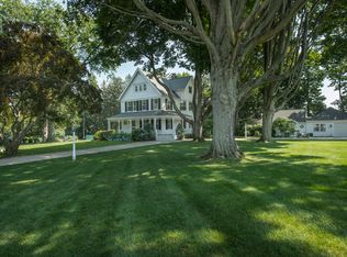 31 Turkey Hill Rd S, Westport, CT 06880