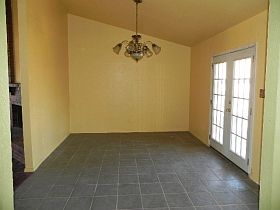 5th image of 3004 Miller Pl