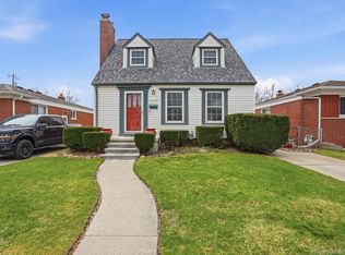 15139 University St, Allen Park, MI