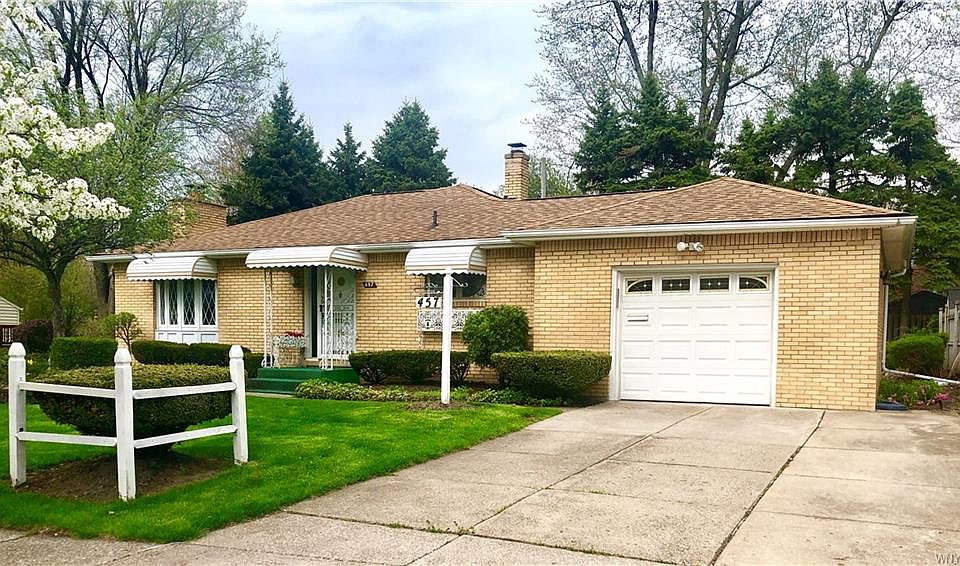 1st image of 457 Darwin Dr