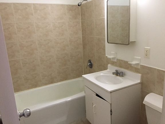 3rd image of 2247 7th Ave APT 5A