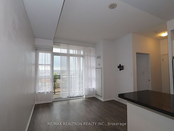 3rd image of 540 Bur Oak Ave Unit 605