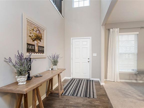 3rd image of 8518 Ballard Ln