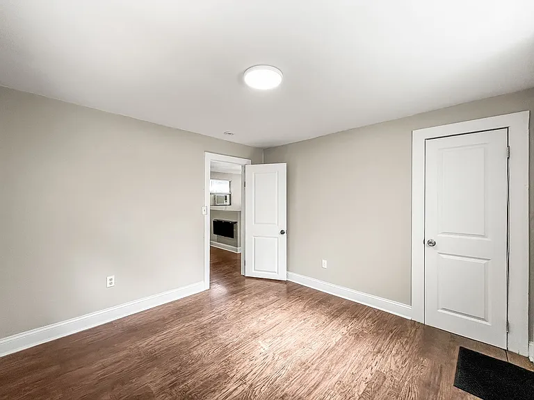1515 E 31st Ave — Photo 18