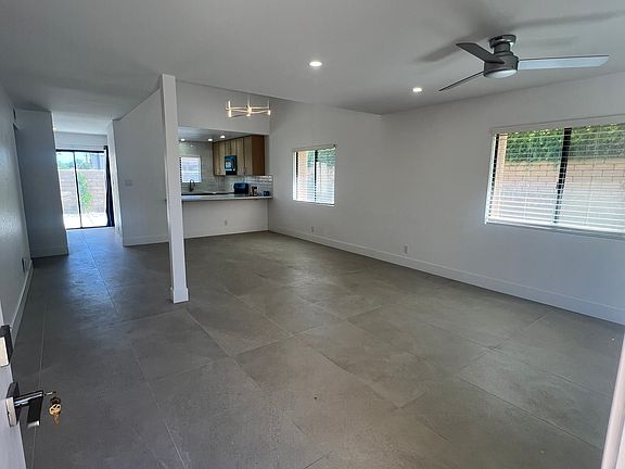 5th image of 73665 Fred Waring Dr APT 3