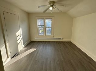 1028 Ceape Ave #A, Oshkosh, WI 54901
