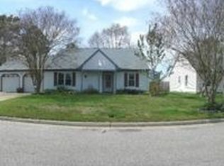 1909 Rossini Dr, Virginia Beach, VA 23454