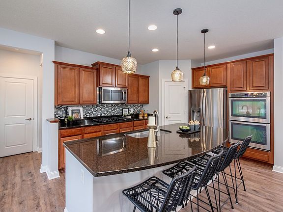 4th image of 2941 Dunlap Cir N
