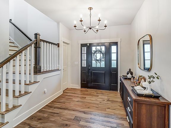 3rd image of 138 Hawks Cove Ct