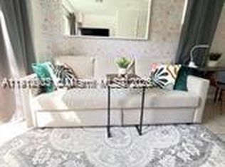 821 SW 2nd St APT 10, Miami, FL 33130