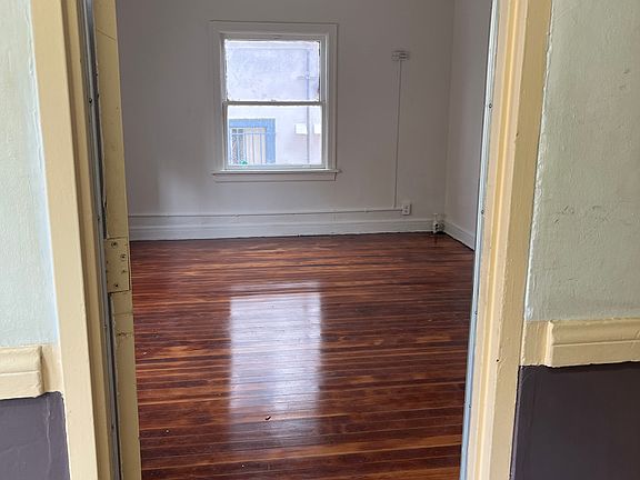 2nd image of 517 S Benton Way #211