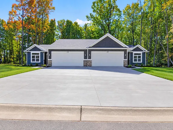 120 Creek Dr #38, Hart, MI 49420