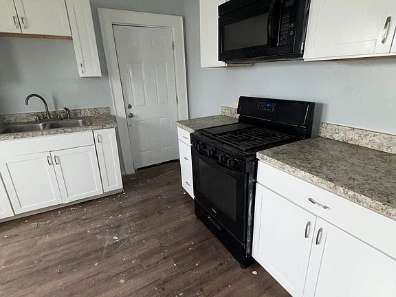 2nd image of 1507 N Salina St #3