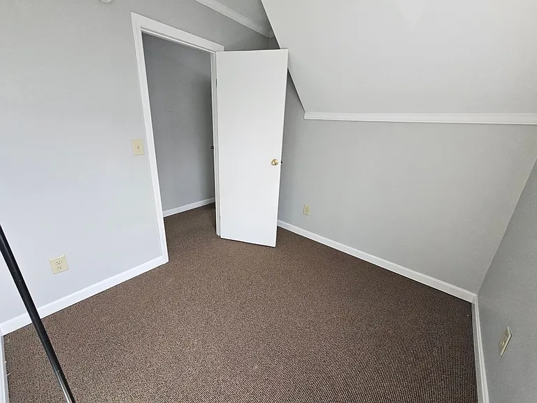 120 North St — Photo 10