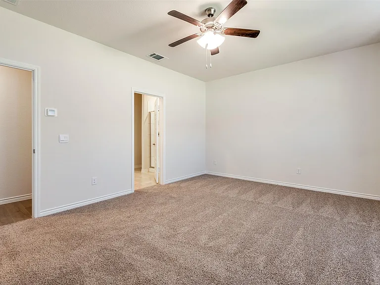 7221 Headingham Way — Photo 10