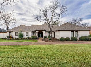 5605 Flagstick Dr, Granbury, TX 76049