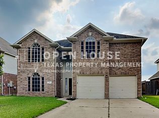 22723 W Waterlake Dr, Richmond, TX 77406