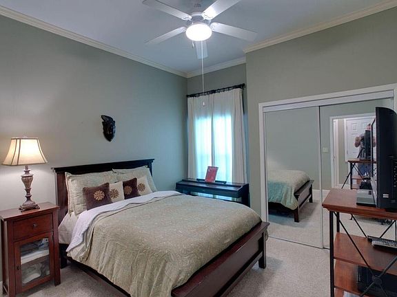 4th image of 2230 Beach Dr APT 1402