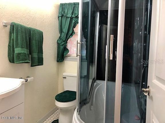 4th image of 2082 NW 27th Ave
