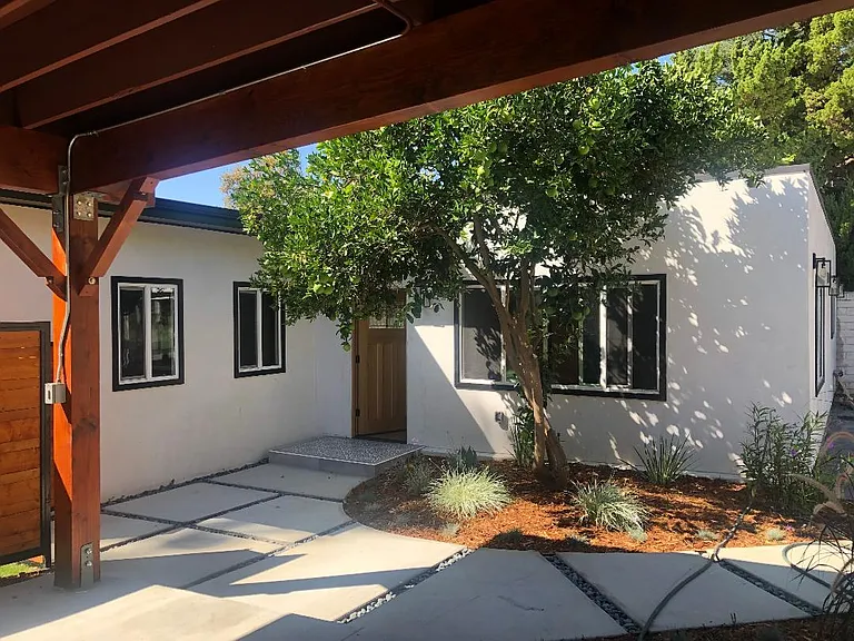 5020 Castle Rd — Photo 1