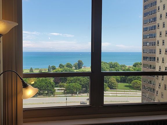 5th image of 3950 N Lake Shore Dr APT 1412C