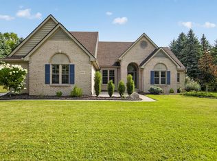 6961 Suncrest Dr, Saline, MI 48176