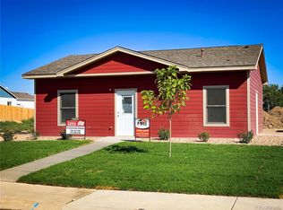 10 Johnson Cir, Keenesburg, CO 80643